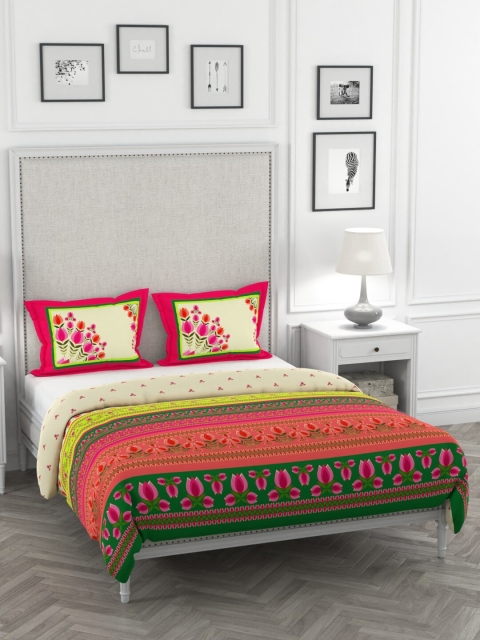 

Portico New York Off-White & Pink Printed Manish Arora Super King Bed Cover With 2 Pillow Covers