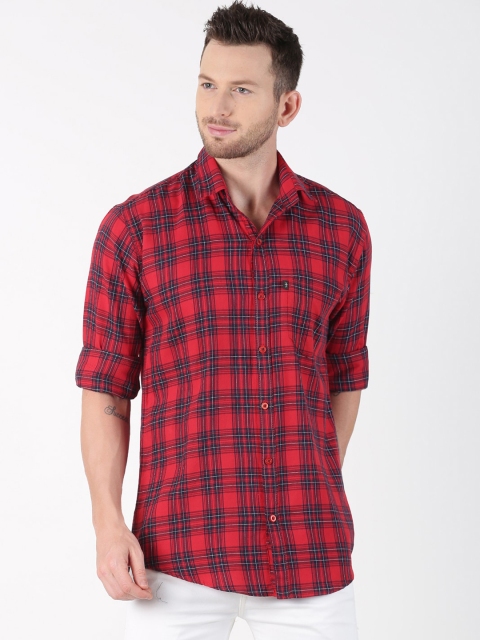 

LEVIZO Men Red & Navy Blue Premium Regular Fit Checked Casual Shirt