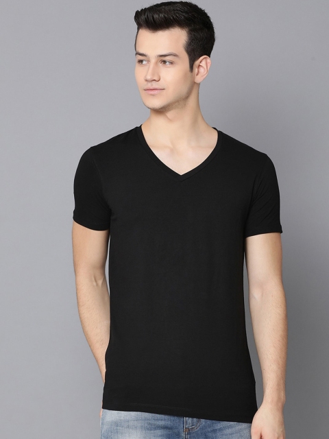 

LINDBERGH Men Black Solid V-Neck T-shirt