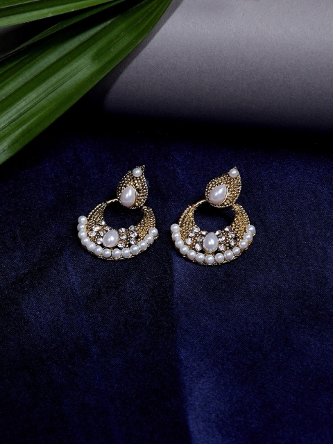 

ZeroKaata Gold-Plated & White Classic Chandbalis
