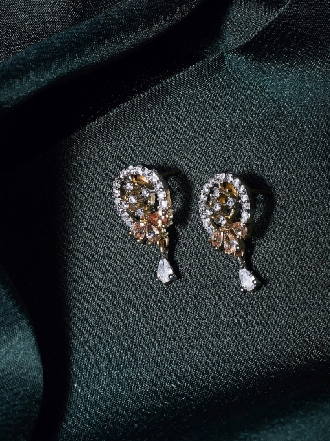 

ZeroKaata Gold-Plated Oval Studs
