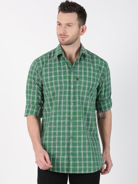 

LEVIZO Men Green & White Premium Classic Fit Checked Casual Shirt