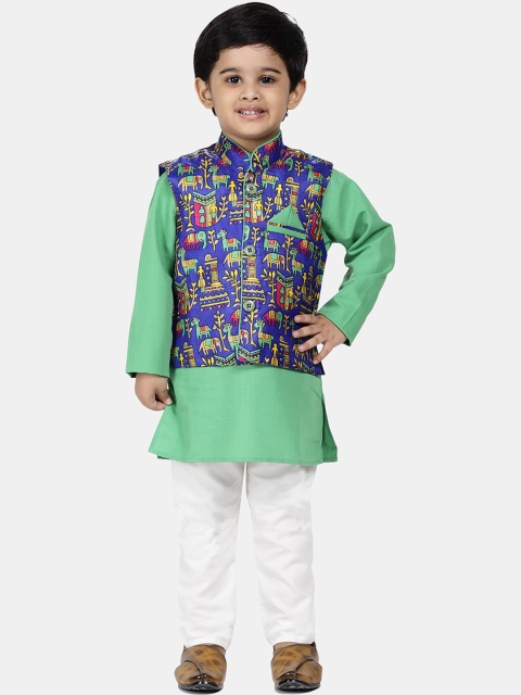 

BownBee Boys Green & Blue Solid Kurta with Pyjamas