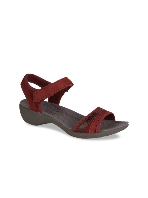 

Hush Puppies Women Maroon Leather Woven Design Comfort Sandals