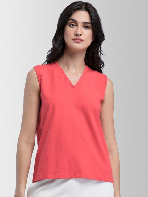 

FableStreet Women Coral Pink Solid V-Neck T-shirt