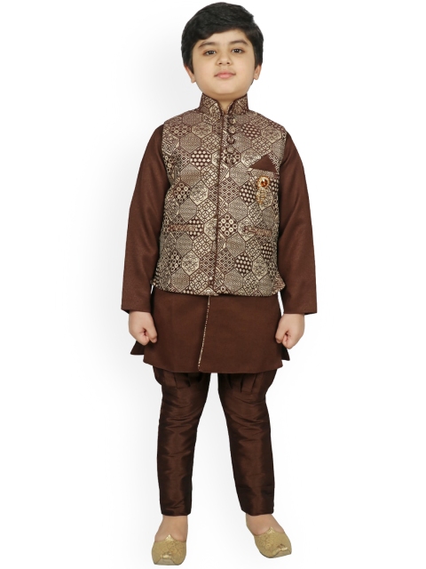 

SG YUVRAJ Boys Coffee Brown Printed Kurta with Churidar