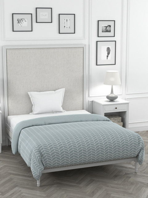 

Portico New York Grey Geometric Heavy Winter 120 GSM Single Bed Comforter
