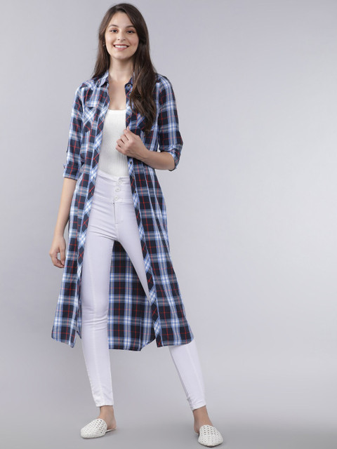 

Tokyo Talkies Women Navy Blue & White Regular Fit Checked Casual Shirt