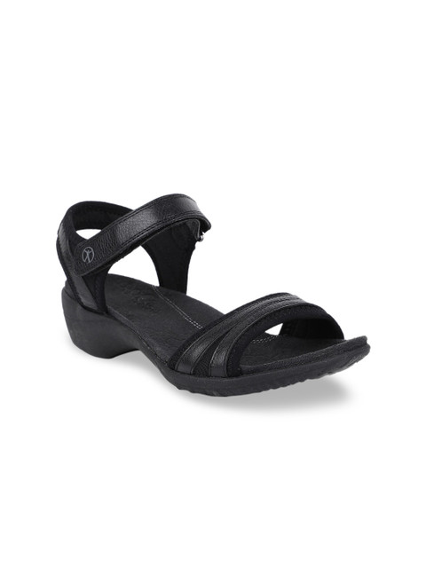 

Hush Puppies Women Black Solid Sandals