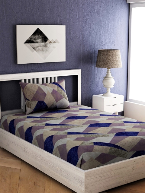 

EverHOME Grey & Blue Geometric 144 TC Cotton 1 Single Bedsheet with 1 Pillow Cover