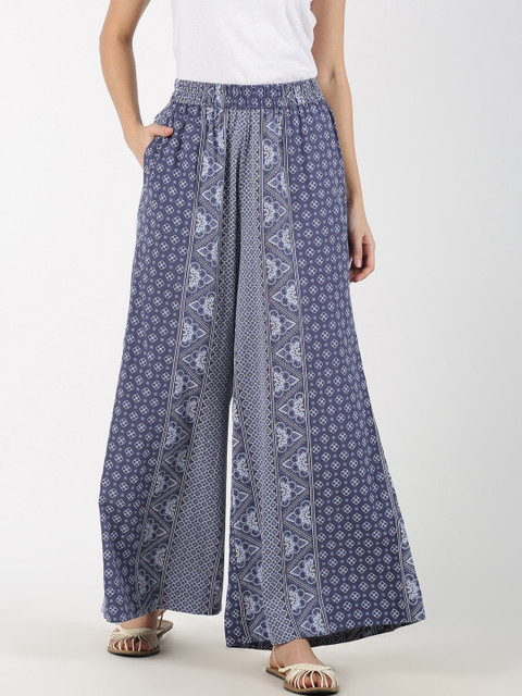 

Saffron Threads Women Blue & White Printed Straight Palazzos