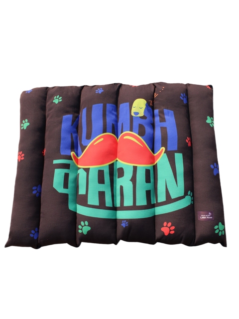 

LANA PAWS Multicoloured Dog Bed, Brown
