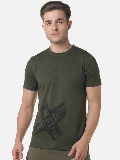 

Campus Sutra Men Green Printed Round Neck T-shirt