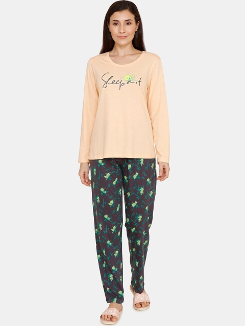 

Zivame Women Peach-Coloured & Purple Printed Night Suit