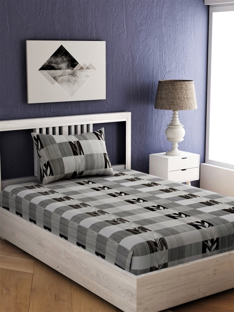 

EverHOME Grey & Black Geometric 144 TC Cotton 1 Single Bedsheet with 1 Pillow Covers