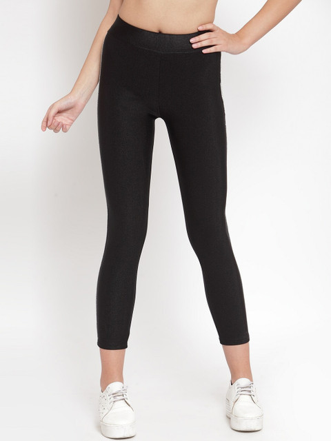 

Global Republic Women Black Solid 3/4th Leggings With Side Stripes