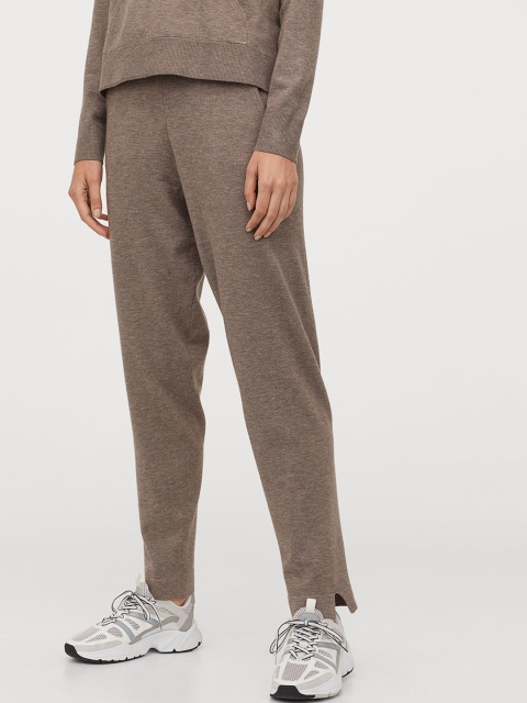 

H&M Women Beige Solid Fine-Knit Joggers