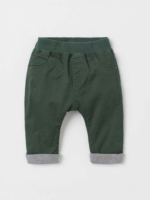 

H&M Boys Green Solid Jersey-Lined Twill Trousers