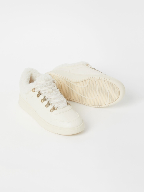 

H&M Women Off-White Faux Shearling-Lined Trainers