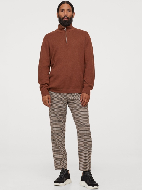 

H&M Men Off White Printed Joggers Regular Fit