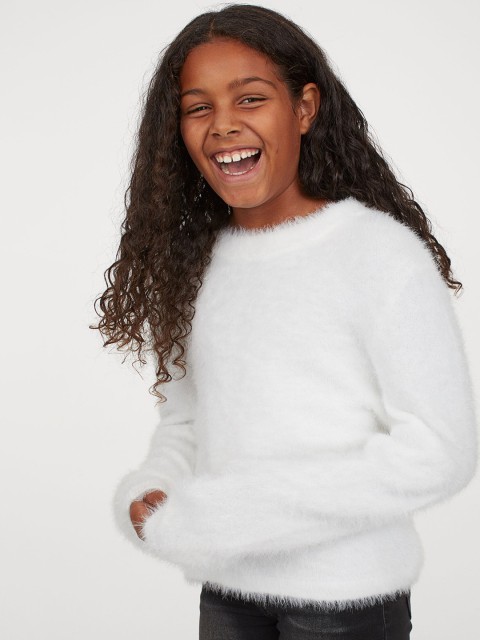

H&M Girls White Solid Fluffy Jumper