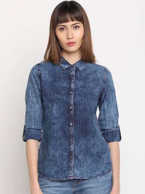 

Pepe Jeans Men Blue Regular Fit Striped Denim Casual Shirt