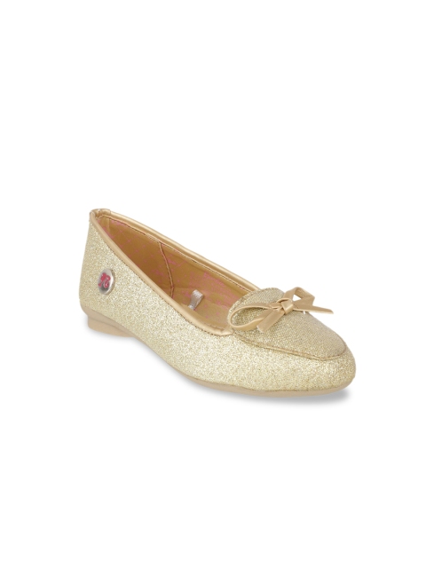 

Kids Ville Girls Gold-Toned Barbie Loafers