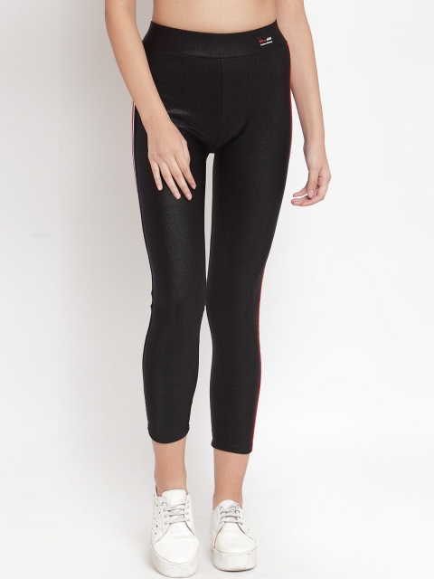 

Global Republic Women Black Solid 3/4th Leggings With Side Stripes