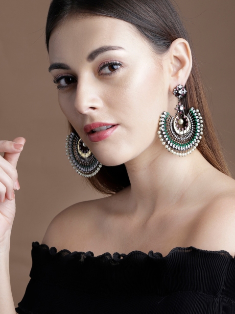 

rubans LUXURY Silver-Toned & Green Handcrafted Classic Chandbalis