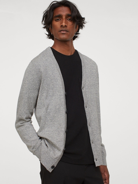 

H&M Men Grey Solid Cotton Cardigan