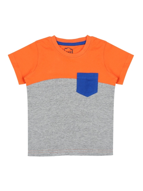 

CHALK by Pantaloons Boys Orange & Grey Colourblocked Round Neck T-shirt
