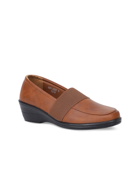 

Bata Women Brown Solid Pumps