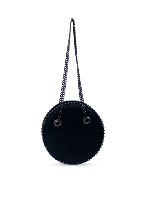 

Diwaah Black Solid Sling Bag