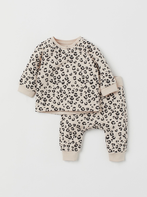 

H&M Kids Beige 2-Piece Set