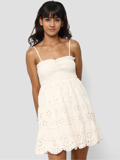 

AMERICAN EAGLE OUTFITTERS Women Cream-Coloured Self Design Fit and Flare Dress