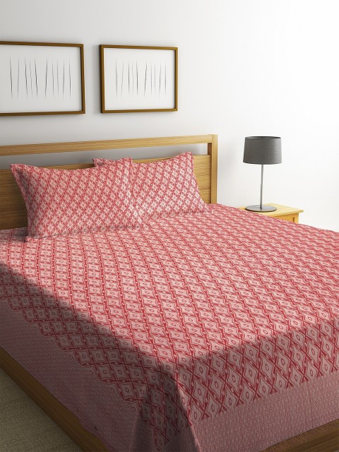 

NEUDIS By Dhrohar Red & White Geometric Hand Woven Double Bed Cover With 2 Pillow Covers