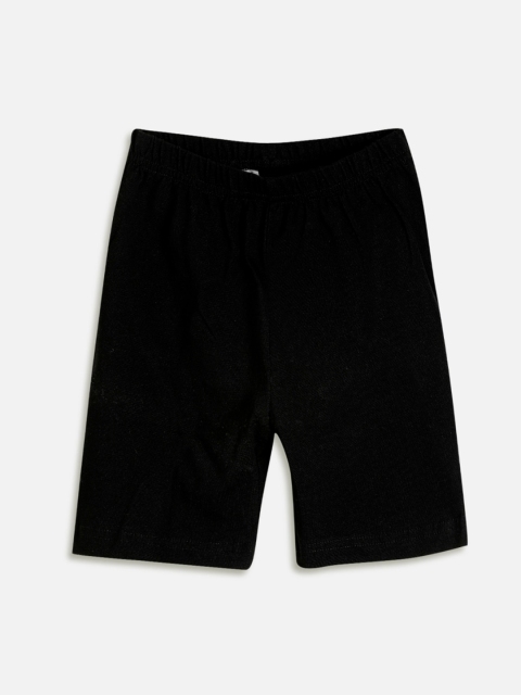 

Aomi Girls Black Solid Regular Fit Regular Shorts