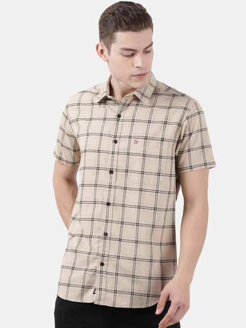 

DERBY JEANS COMMUNITY Men Beige & Black Slim Fit Checked Casual Shirt