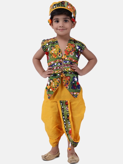 

BownBee Boys Yellow & Green Embellished Kurta with Dhoti Pants & Cap