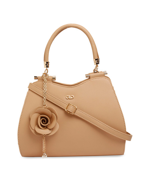 

Globus Beige Solid Handheld Bag