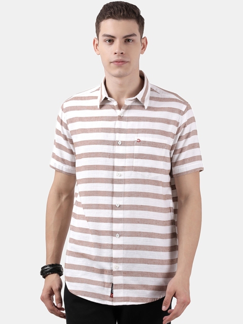 

DERBY JEANS COMMUNITY Men Beige & White Slim Fit Striped Casual Shirt
