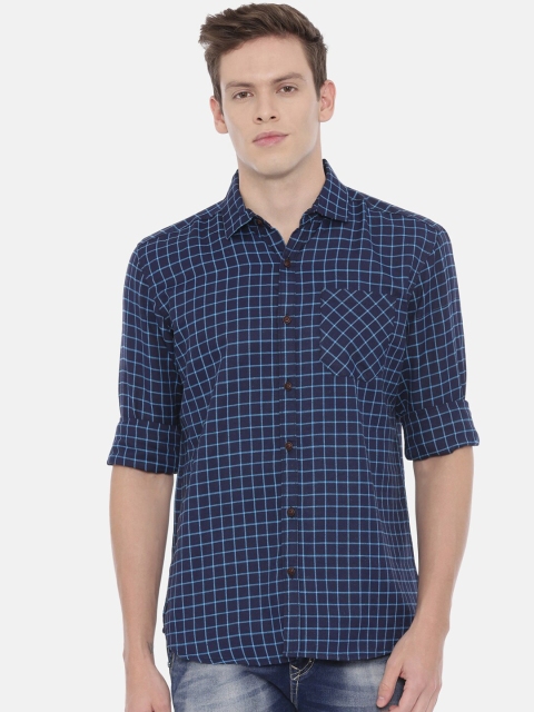 

William White Men Blue Slim Fit Checked Casual Shirt