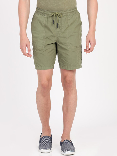 

Breakbounce Men Green Solid Slim Fit Regular Cotton Shorts
