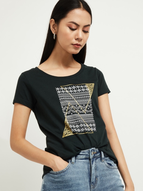 

max Women Green Printed Top