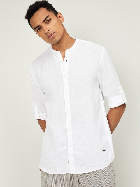 

Bossini Men White Regular Fit Solid Casual Shirt