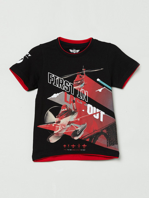 

max Boys Black Printed Round Neck T-shirt