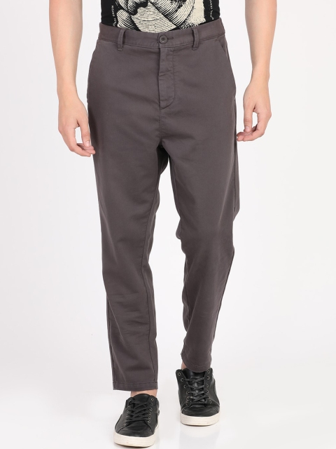 

Breakbounce Men Grey Regular Fit Solid Chinos