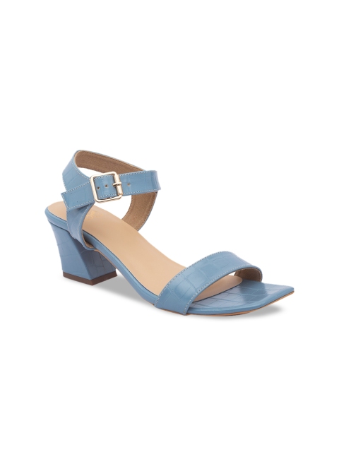 

Sole To Soul Women Blue Solid Sandals