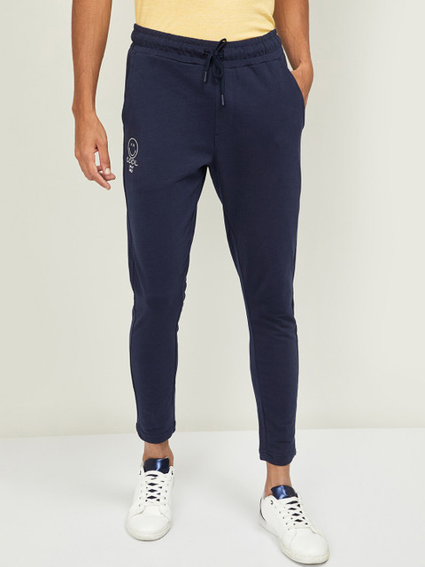 

Smiley World Men Navy Blue Solid Slim-Fit Track Pants