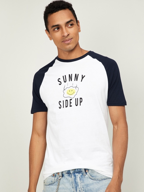 

Smiley World Men White Printed Round Neck T-shirt